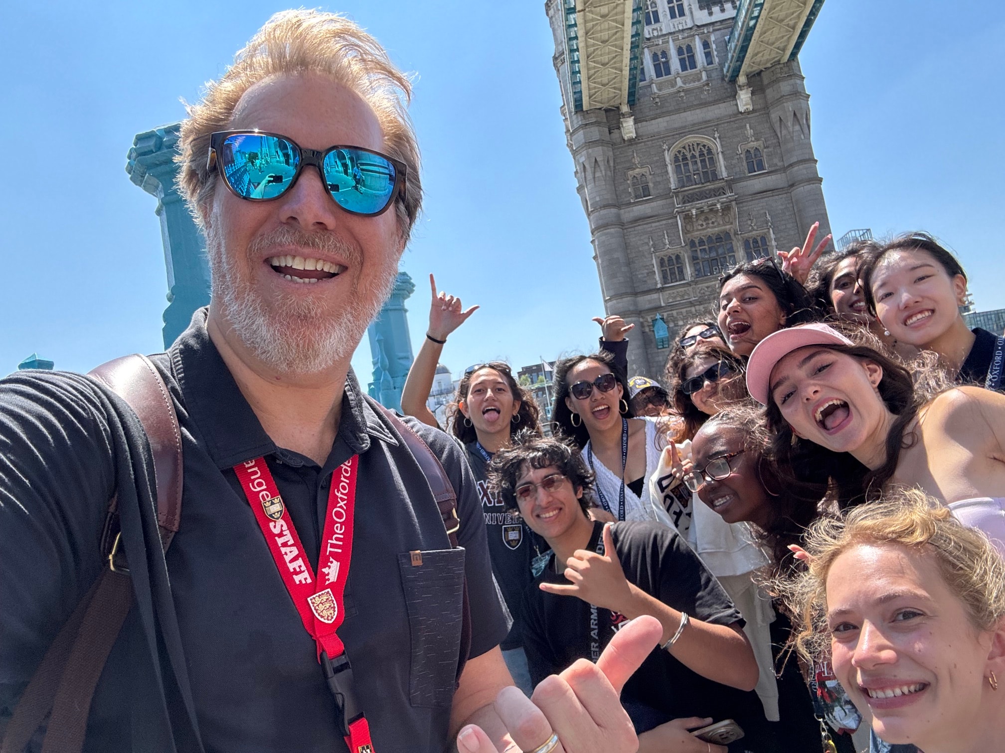 Oxford IQ Academy students enjoying the London day trip
